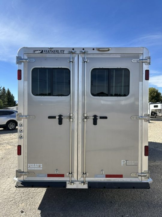 New 2027 Featherlite 3 Horse Premier Tack