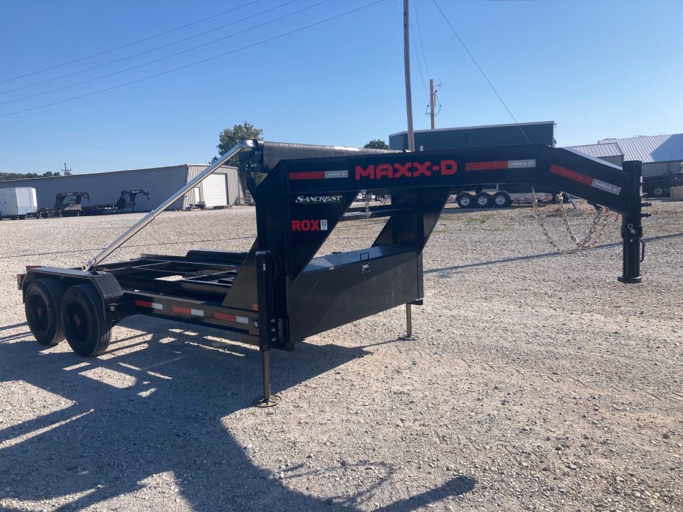 New 2027 MAXX-D 83x14 TANDEM 18K GN ROLL OFF W/ 22K WINCH, POWER TARP & WIRELESS REMOTE Roll Off