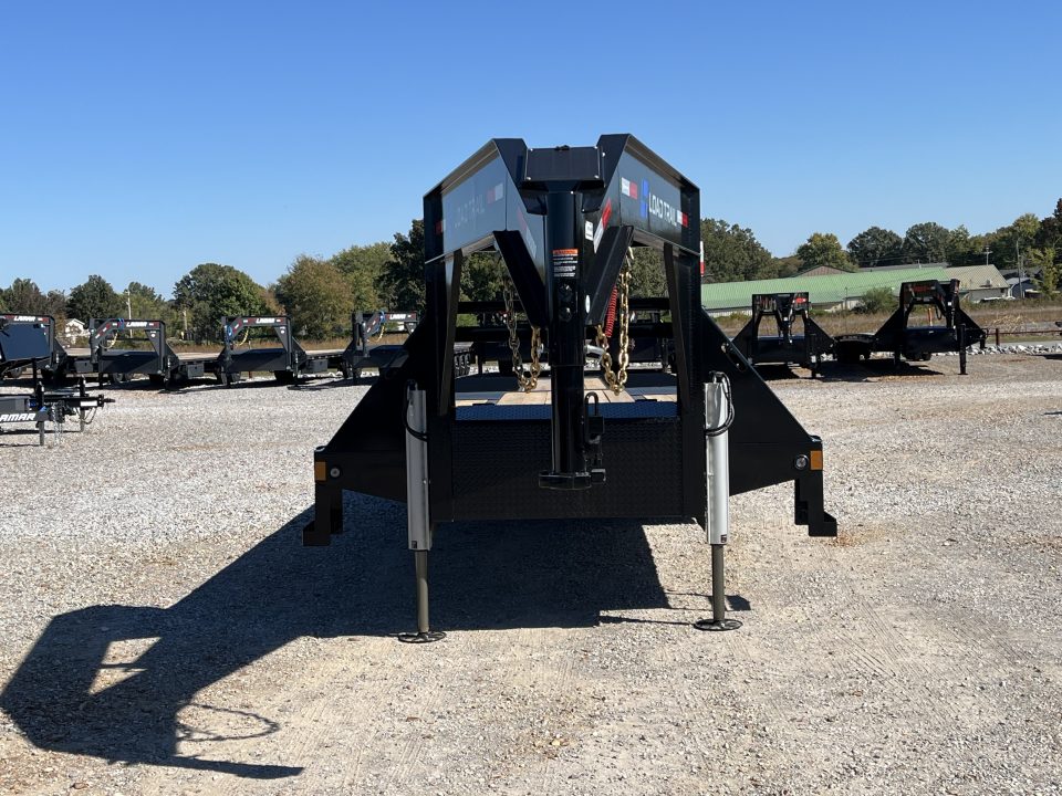 New 2027 Load Trail Gooseneck Hyd Dovetail Trailer | 102" x 32' 24K GVWR