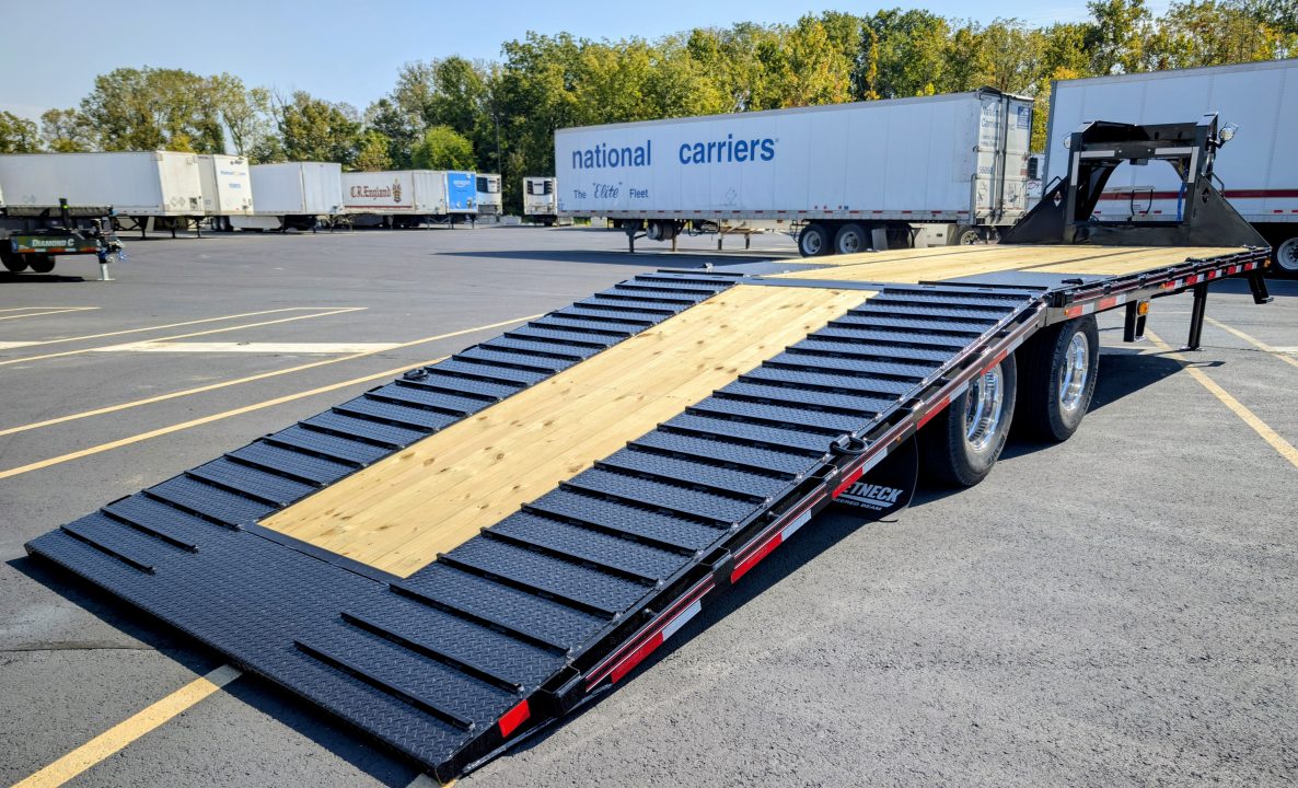 9×30 Equipment Flatbed Trailer photo 3