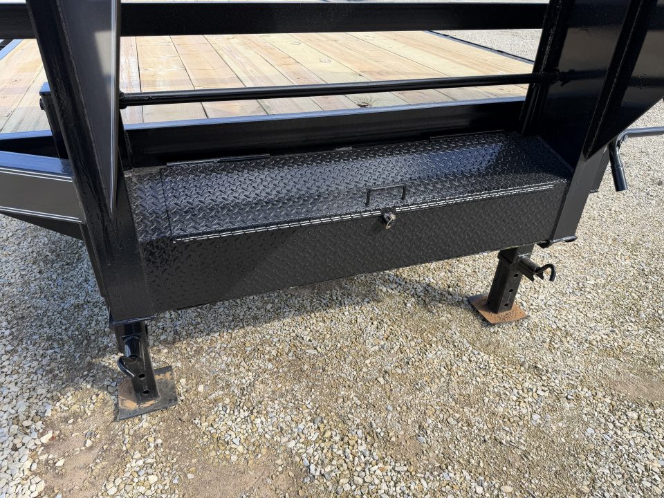 New 2027 Double A 25+5 Deckover Gooseneck 14K