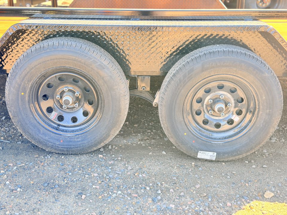 New 2027 Load Trail 7-16 Tandem Axle Ramp Gate Utility 7K GVWR