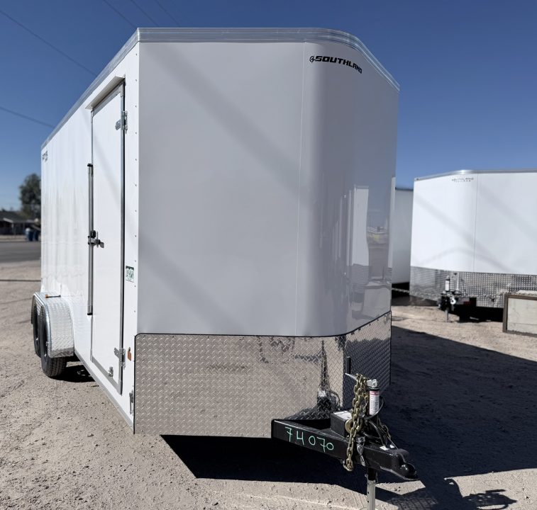 New 2027 Royal Cargo Trailers 7-16-1.5V Enclosed 7K GVWR