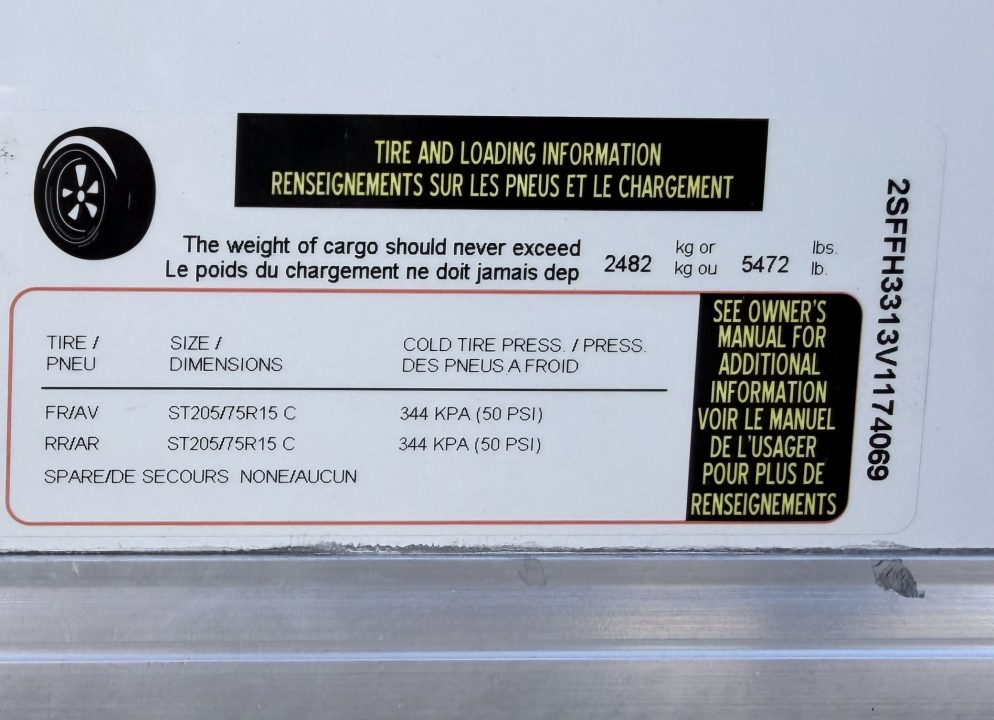 New 2027 Royal Cargo Trailers 7-14-1.5V Enclosed Rear Barn Door 7K GVWR
