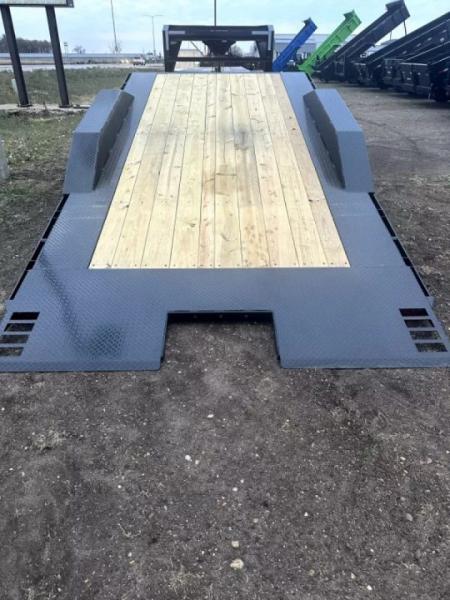 New 2027 Delco Trailers 24' gooseneck Split deck tilt bed, 2 #8000 lb torsion axles- #16000lb GVWR(16 tilt+8'stationary) Equipment Trailer