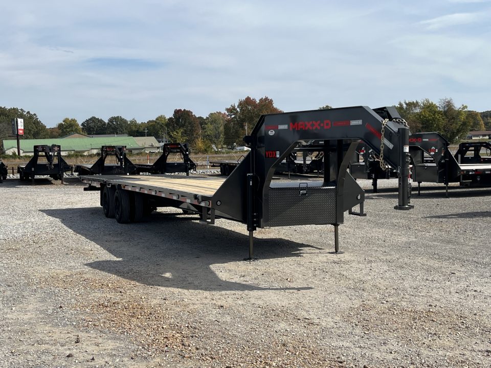New 2027 MAXXD Hydraulic Dovetail Gooseneck Trailer | 34' x 102' 30K GVWR