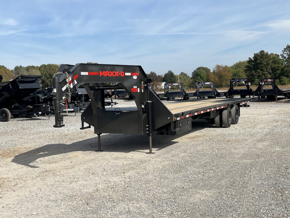 New 2027 MAXXD Hydraulic Dovetail Gooseneck Trailer | 34' x 102' 30K GVWR