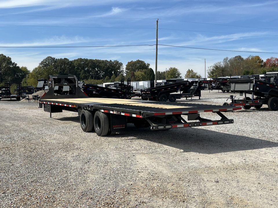 New 2027 MAXXD Hydraulic Dovetail Gooseneck Trailer | 34' x 102' 30K GVWR