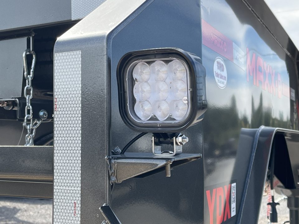 New 2027 MAXXD Hydraulic Dovetail Gooseneck Trailer | 34' x 102' 30K GVWR