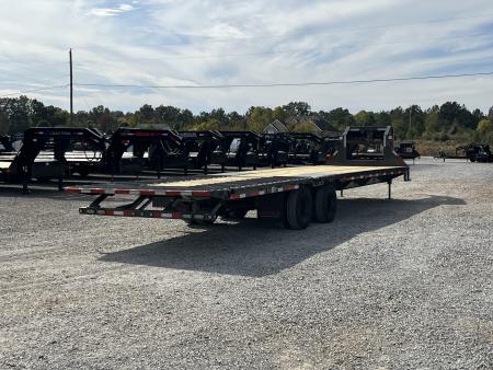 New 2027 MAXXD Hydraulic Dovetail Gooseneck Trailer | 34' x 102' 30K GVWR