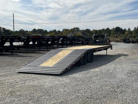 New 2027 MAXXD Hydraulic Dovetail Gooseneck Trailer | 34' x 102' 30K GVWR