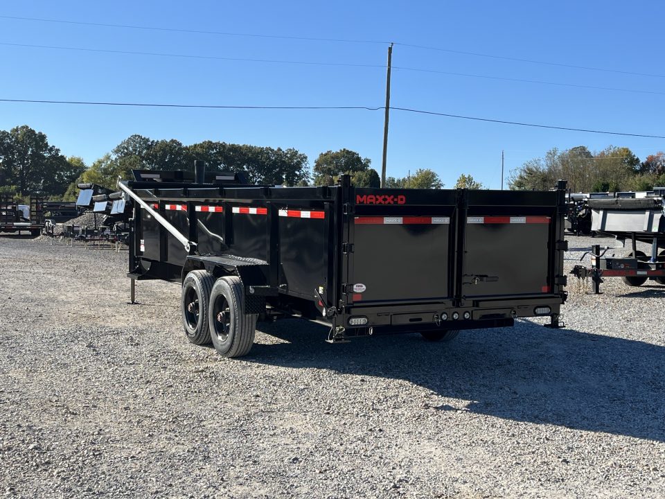 New 2027 MAXX-D 83"X20' 24K Telescopic Super Dump Trailer