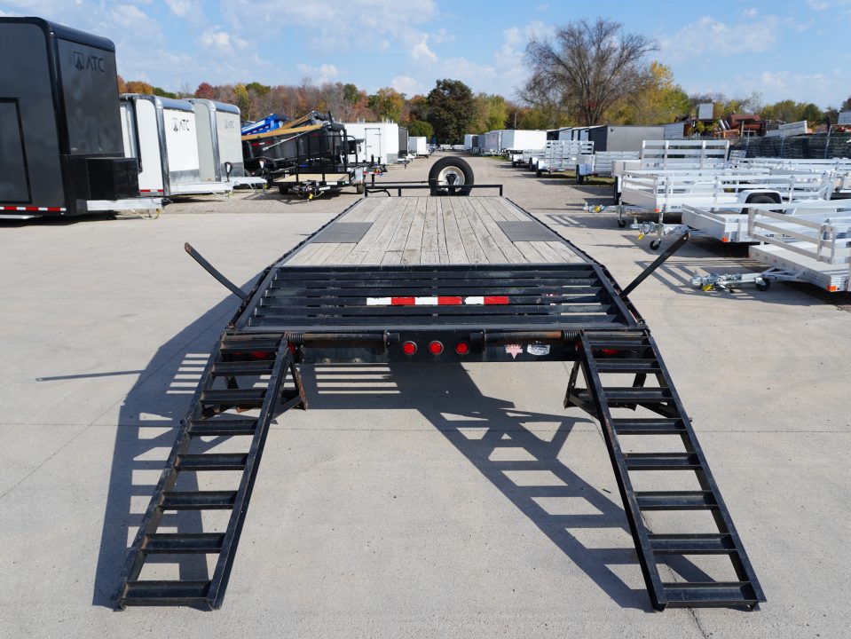 Used 2019 PJ Trailers F8 24ft Deckover Trailer