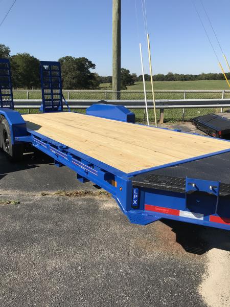 New 2027 Diamond C Trailers 82x20 LPX207 Equipment Trailer