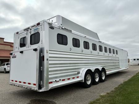 Used 2019 Cimarron Trailers 9H NorthStar Slant Gooseneck Horse Trailer