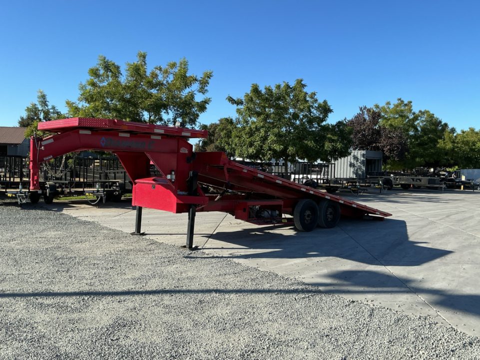 Used 2022 Diamond C Trailers DET208L22X102GN 8.5FT X 22FT 18K GVW Tilt Trailer