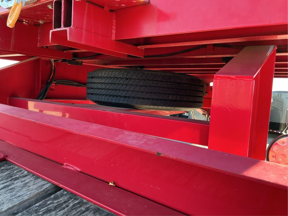 Used 2022 Diamond C Trailers DET208L22X102GN 8.5FT X 22FT 18K GVW Tilt Trailer
