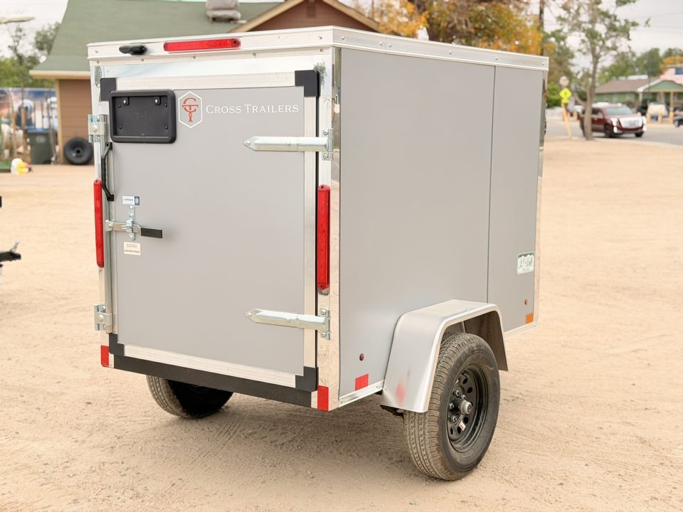 New 2027 Cross Trailers 4-6-1V Enclosed Barn Door 2K GVWR