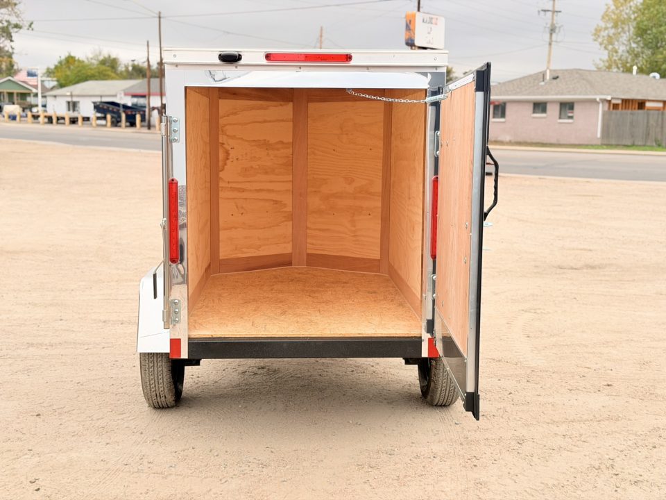 New 2027 Cross Trailers 4-6-1V Enclosed Barn Door 2K GVWR