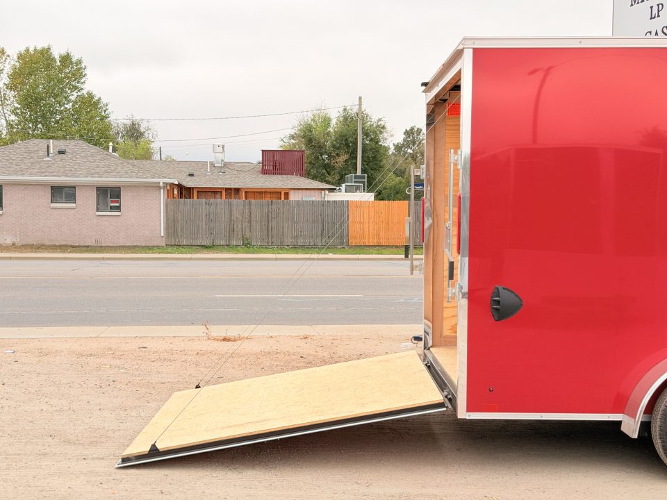 New 2027 Cross Trailers 7-16-1.5V Enclosed 7K GVWR