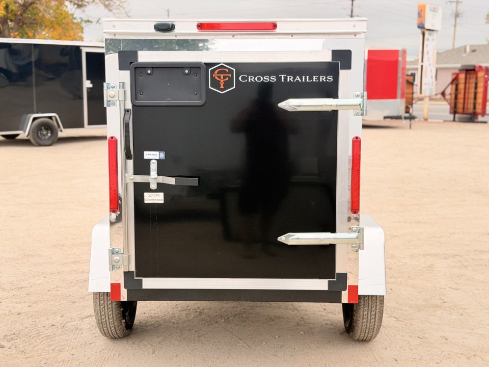 New 2027 Cross Trailers 4-6-1V Enclosed Barn Door 2K GVWR