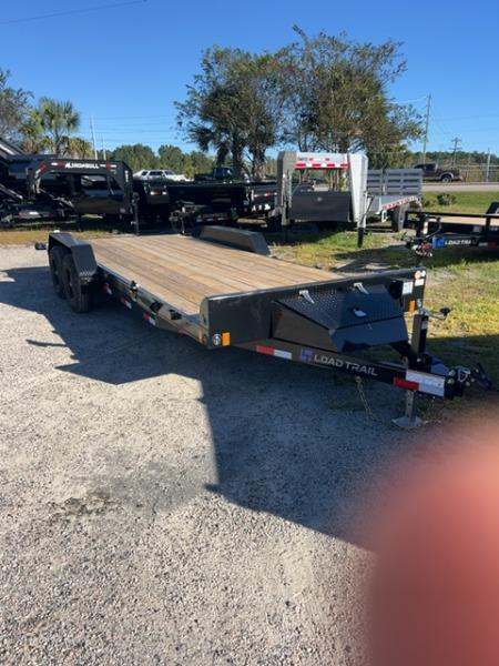 New 2027 Load Trail 83  X 20' TANDEM AXLE Car Hauler