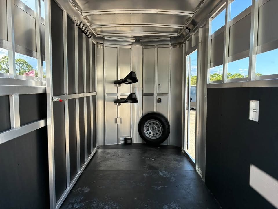 New 2026 Shadow 2 Horse Blue Bumperpull Slant Trailer / Livestock Trailer with Removable Dividers and Tack Room Horse Trailer