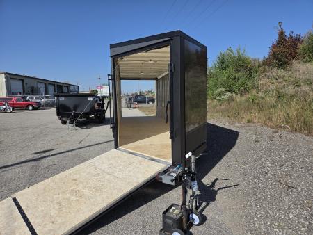 New 2027 Discovery Trailers Aerolite 7x29 Snowmobile Trailer #31755 Snowmobile Trailer