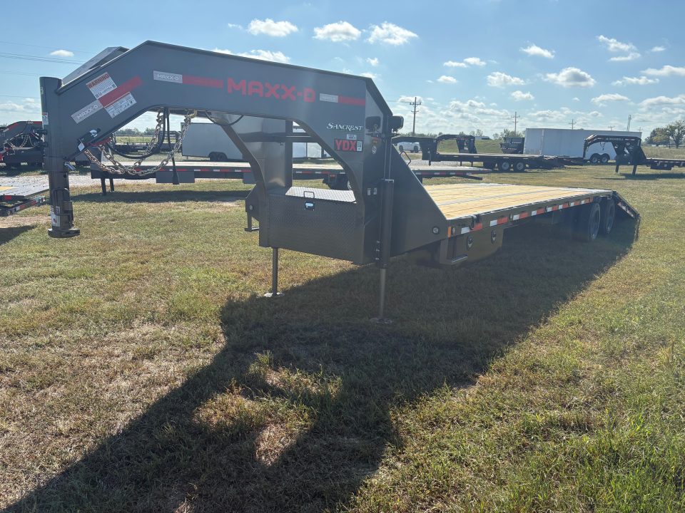 New 2027 MAXX-D 102x34 Tandem 25.9K Hydrotail Flatbed Trailer W/ Steel Runners & Wireless Remote