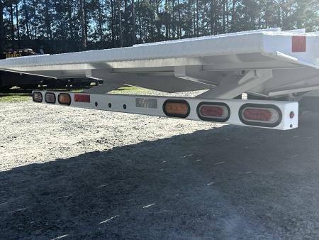 New *AIR RIDE EQUIPPED* 2027 44ft ( 32ft Deck + 12ft Hyd Dove ) FMAX 216, 16K Axles, 60" Spread, LOADED !!!!