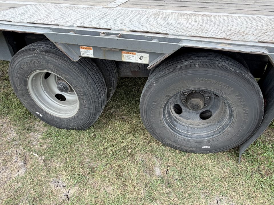 Used 2024 RawMaxx FDX-36212KHYD-8863 Deckover Trailer
