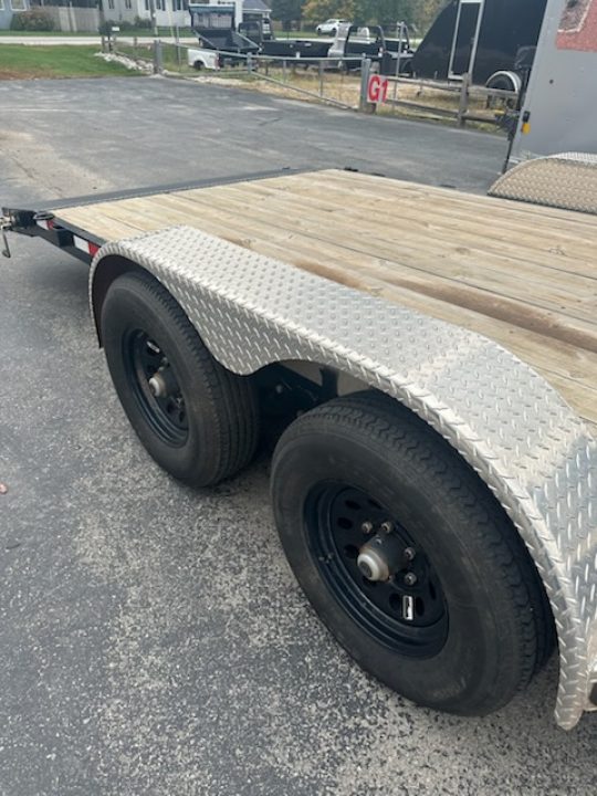 Used 2023 PJ Trailers CE222