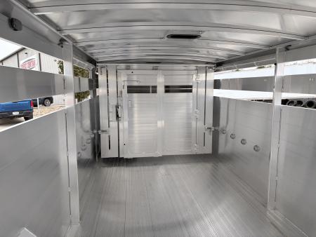 New 2027 Hillsboro Endura 8 x 32ft Livestock Trailer Triple 8k axles