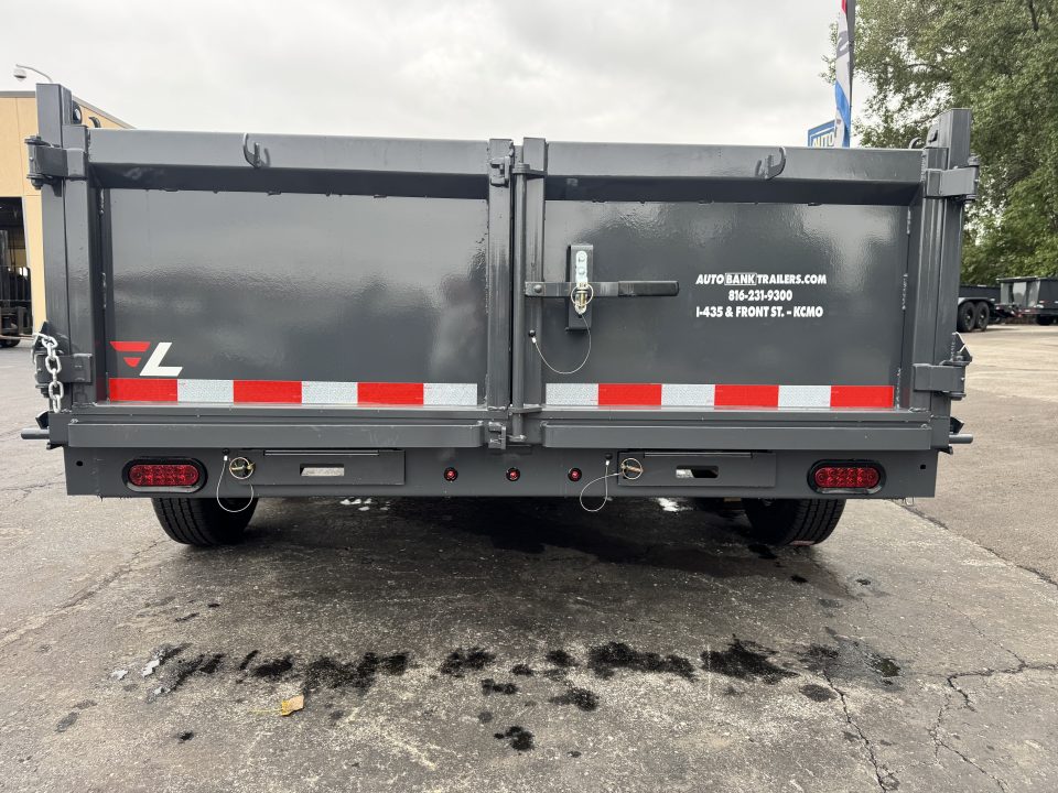 2027 Lamar photo 4