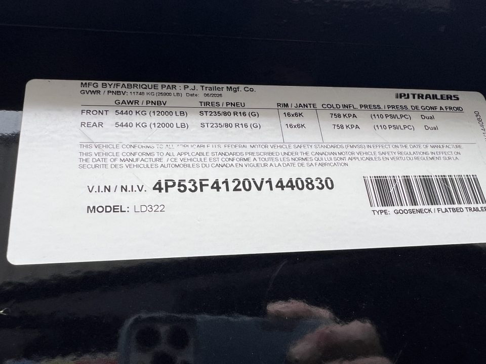 New 2027 PJ Trailers 32 Tandem Dual Gooseneck Flatbed Trailer