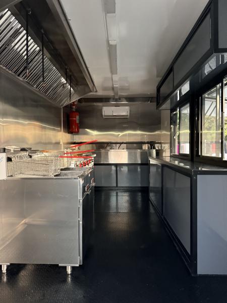 New 2026 Other 8.5X18 TA CONCESSION TRAILER FULLY EQUIPPED BLACKOUT (FIRE SUPPRESSION) (4 BURNER STOVE) (2 FRYERS) Concession