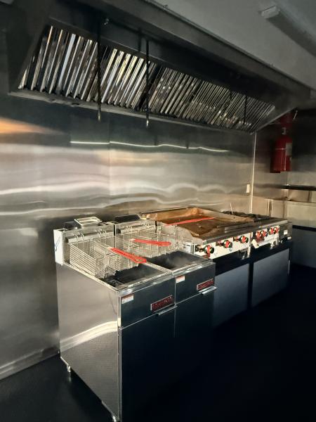 New 2026 Other 8.5X18 TA CONCESSION TRAILER FULLY EQUIPPED BLACKOUT (FIRE SUPPRESSION) (4 BURNER STOVE) (2 FRYERS) Concession