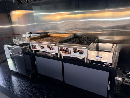 New 2026 Other 8.5X18 TA CONCESSION TRAILER FULLY EQUIPPED BLACKOUT (FIRE SUPPRESSION) (4 BURNER STOVE) (2 FRYERS) Concession