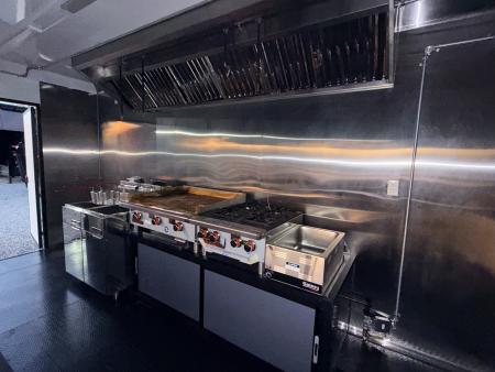 New 2026 Other 8.5X18 TA CONCESSION TRAILER FULLY EQUIPPED BLACKOUT (FIRE SUPPRESSION) (4 BURNER STOVE) (2 FRYERS) Concession