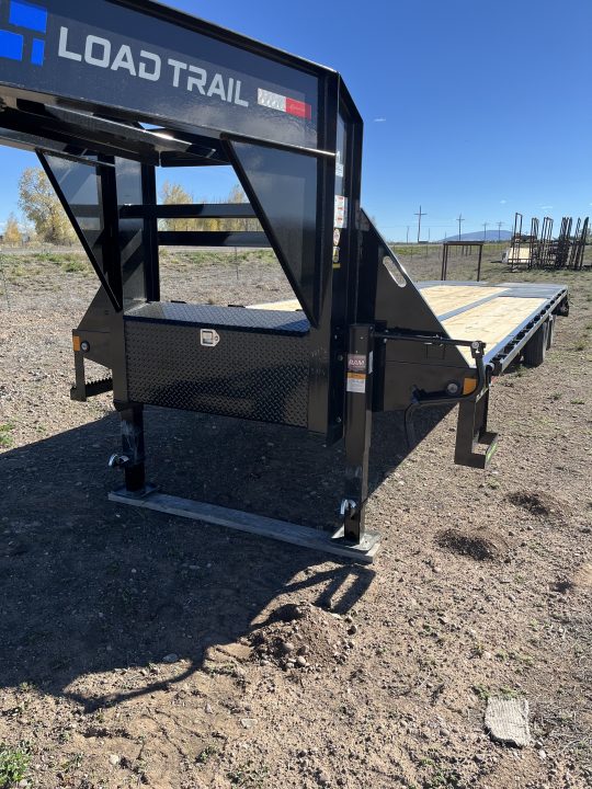 New 2026 Load Trail 102"x30' Gooseneck Deckover (22k) Trailer