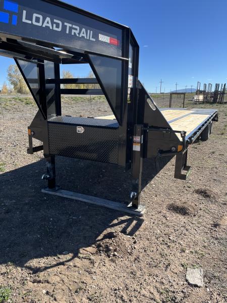 New 2026 Load Trail 102"x30' Gooseneck Deckover (22k) Trailer