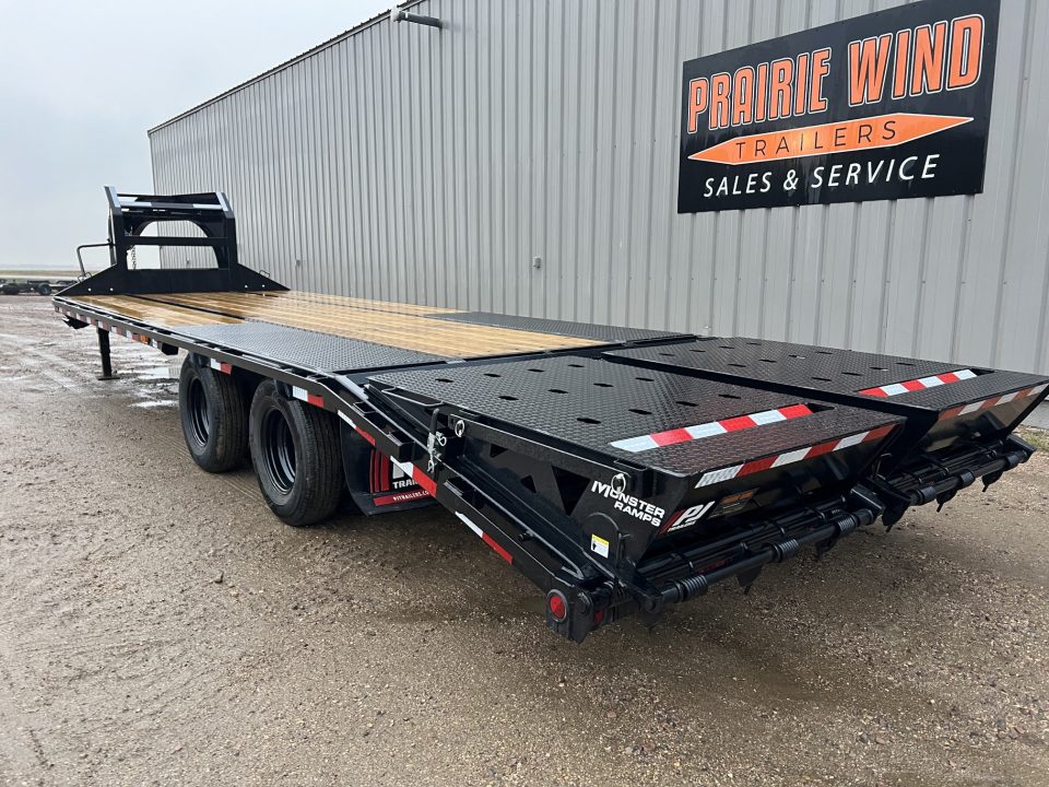 New 2027 PJ Trailers 26 Gooseneck LD Tandem Dual Flatbed Trailer