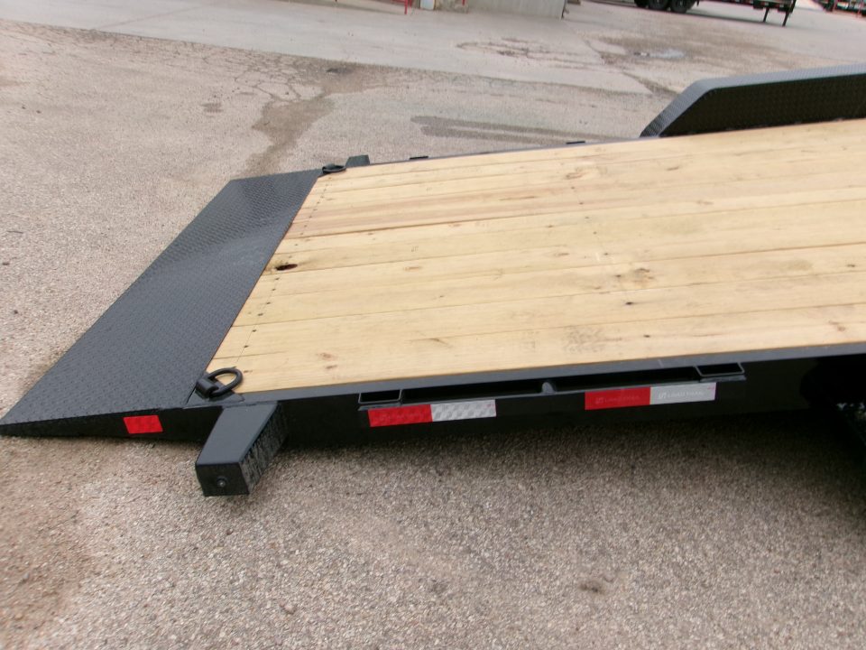 New 2027 Load Trail 83x20 Split Tilt 14k