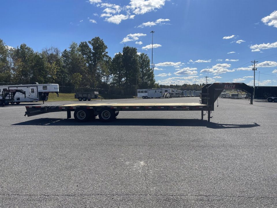 2027 Elite Trailers photo 4