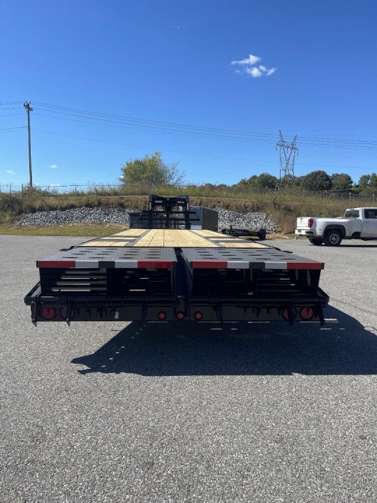 2027 Elite Trailers photo 5