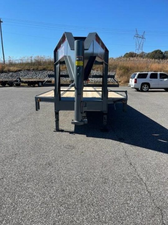 2027 Elite Trailers photo 4
