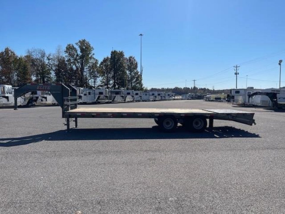 2027 Elite Trailers photo 5