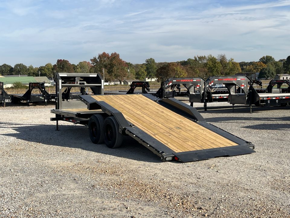 New 2027 MAXXD 102" X 24' 21K Gooseneck Tilt Equipment Trailer ALL NEW