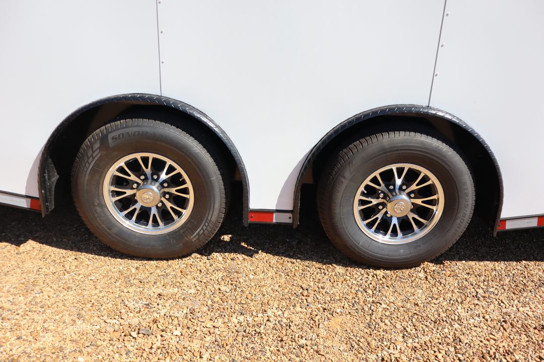 New 2027 8.5X24 Anvil Race Trailer