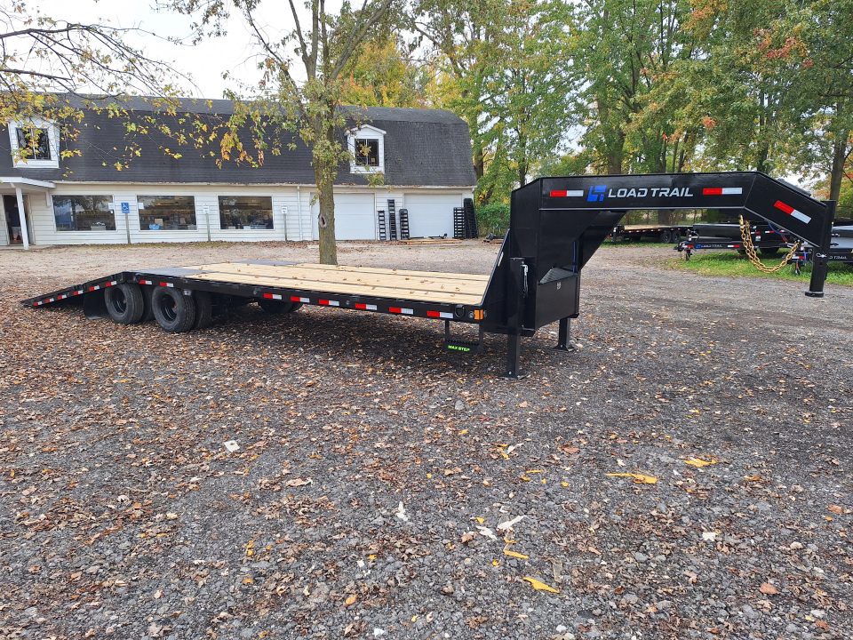 New 2027 Load Trail 102x32 Low Pro Deck Over Gooseneck Trailer W/12' Hyd Dove Tail